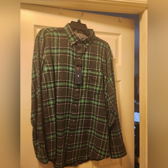 NWT IZOD Men's Medium Striped Flannel Shirt - Picture 1 of 4